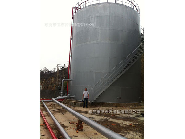 專業（yè）油罐施工（gōng）團隊