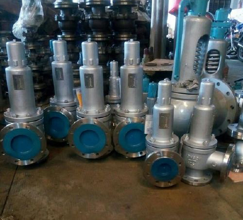 不鏽(xiù)鋼安全閥 不鏽鋼安全閥