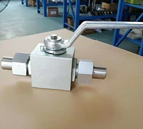 高壓球閥（fá）