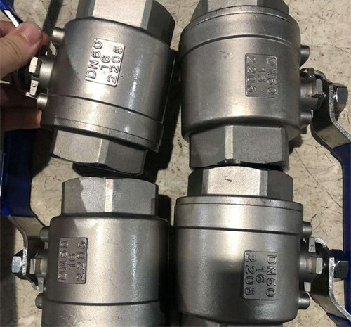 2205雙相鋼絲扣球（qiú）閥