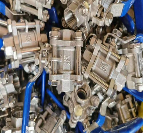 一（yī）片式法蘭球閥